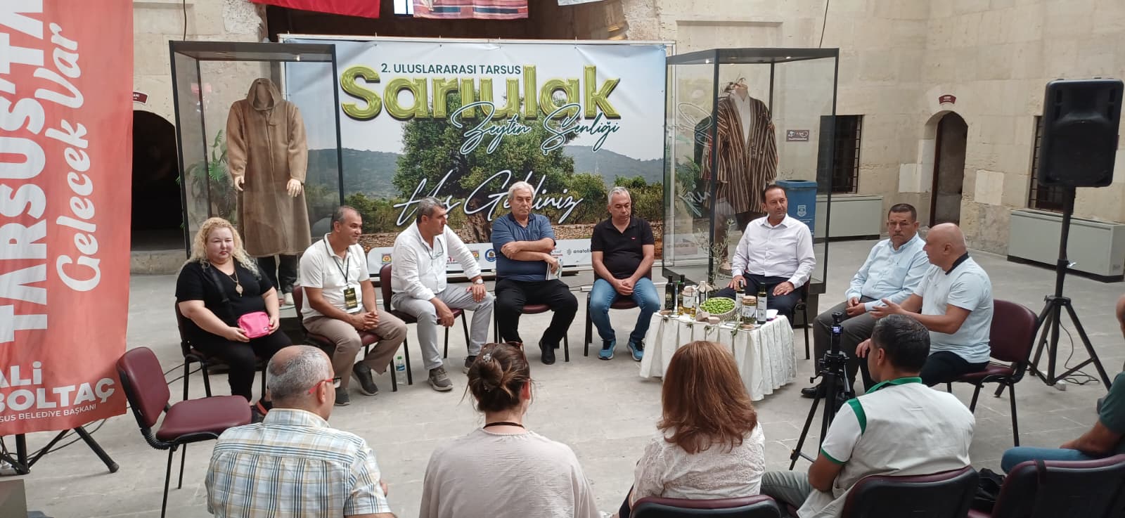 ANADOLUDA ZEYTİN ÜRETİCİLERİNİ GÜÇLENDİRME TOPLANTISI